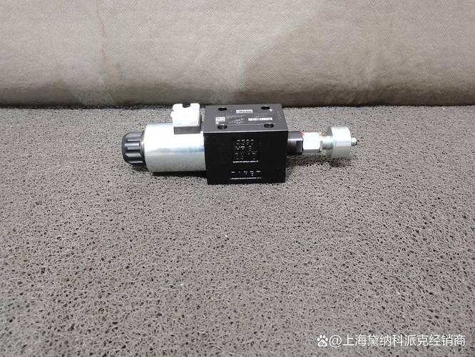 深耕冶金重工领域 美国Parker D3W4CVJW30电磁阀在专用起重设备中的关键应用